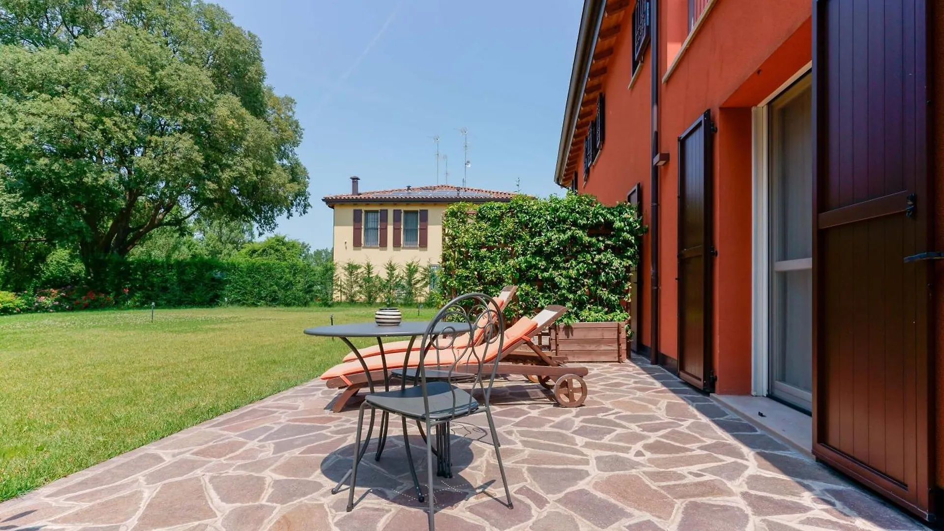 B&B Hole6 Castenaso Bed & Breakfast