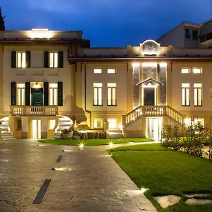 https://villa-1900.hotelitalianriviera.com
